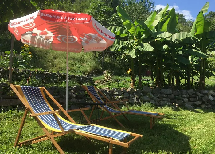 La Auarje: Appartement Avec Jardin & Terrasse